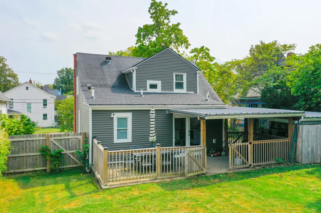 322 S Burns Avenue Winchester KY 40391