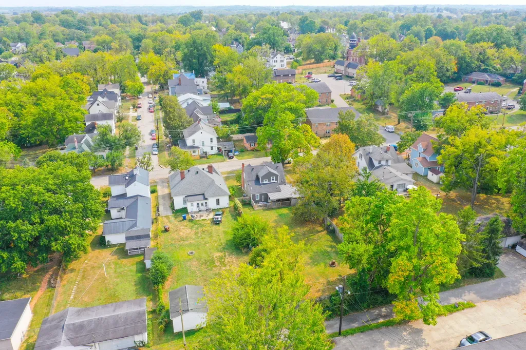322 S Burns Avenue Winchester KY 40391