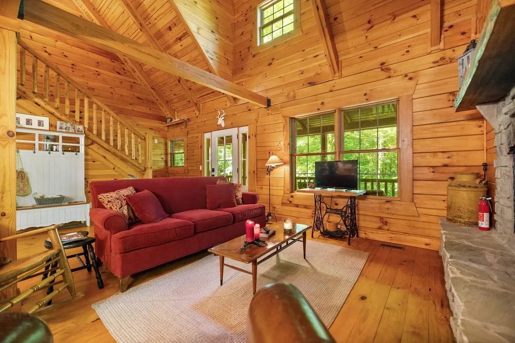 99 Aider Court Stanton KY 40380