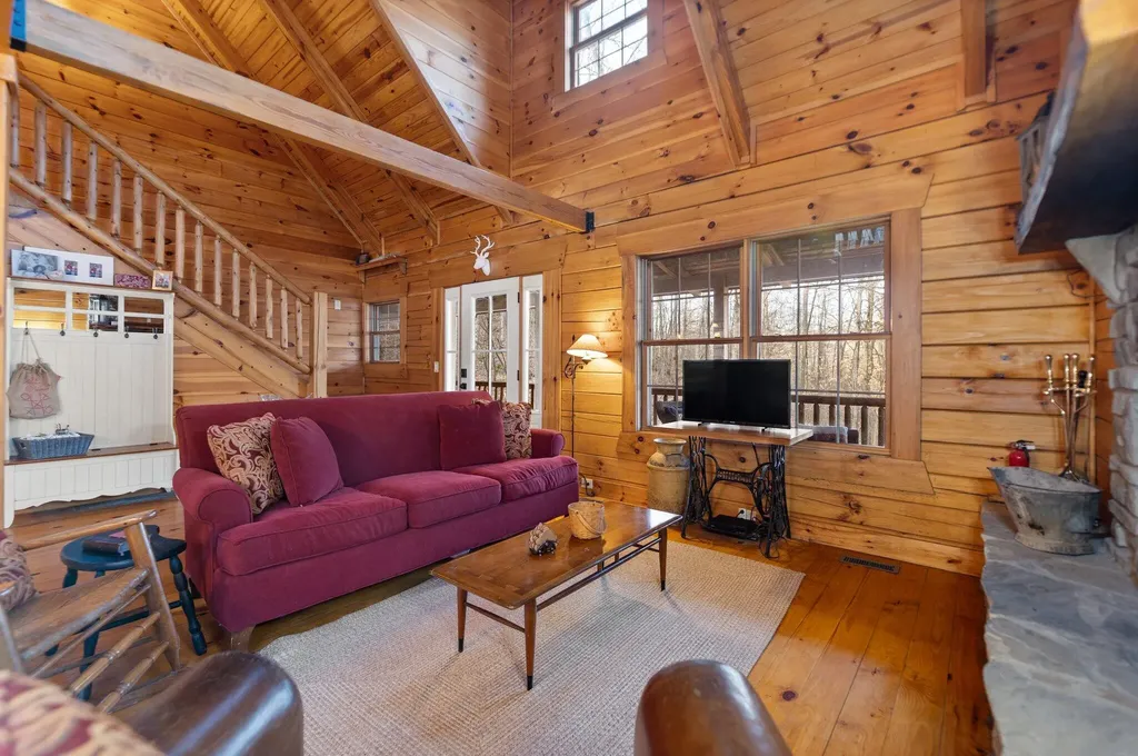 99 Aider Court Stanton KY 40380