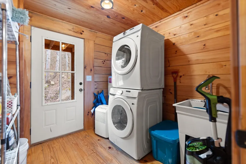 99 Aider Court Stanton KY 40380