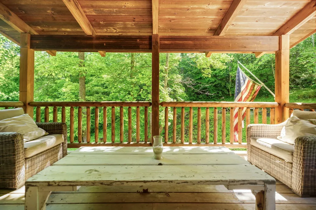 99 Aider Court Stanton KY 40380