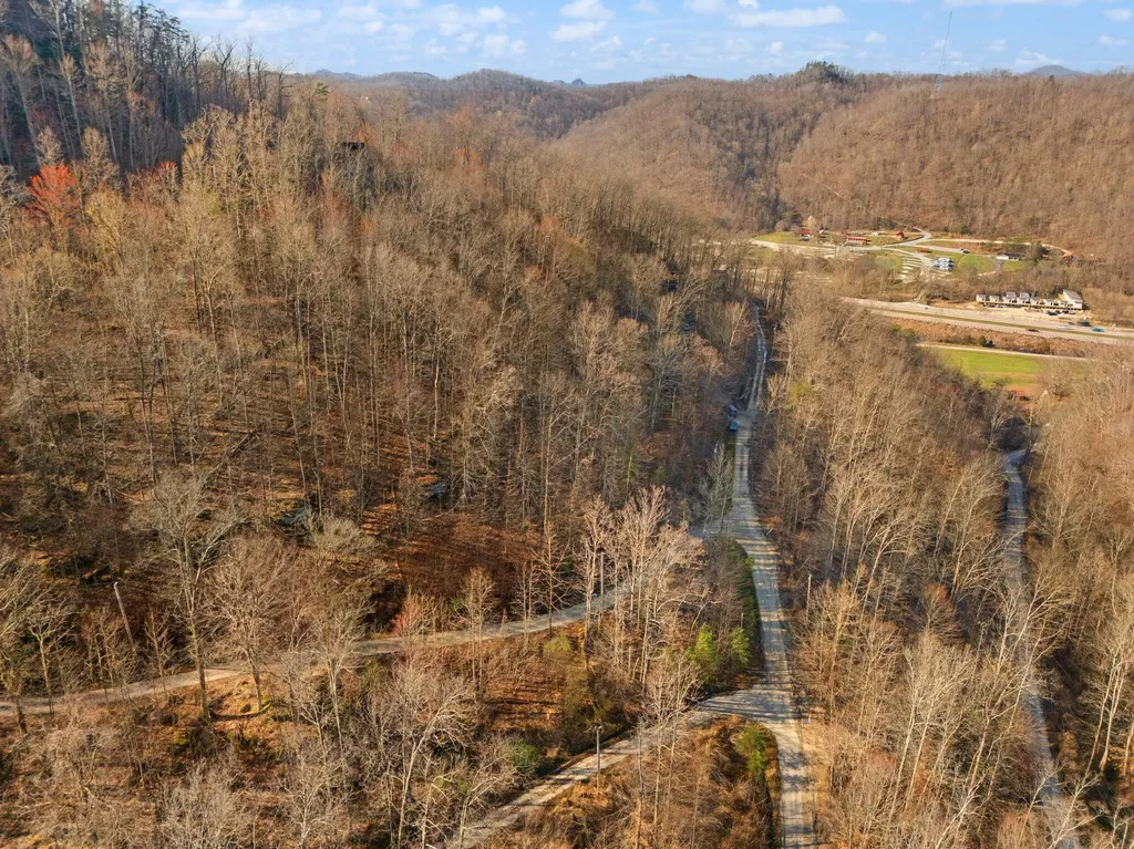 99 Aider Court Stanton KY 40380