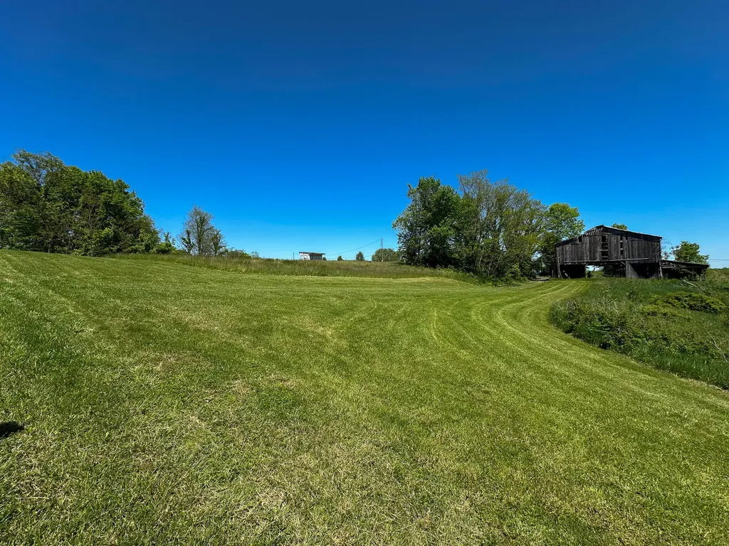 1376 Neave-milford Road Falmouth KY 41040