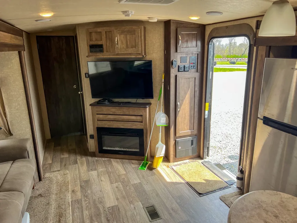 1376 Neave-milford Road Falmouth KY 41040