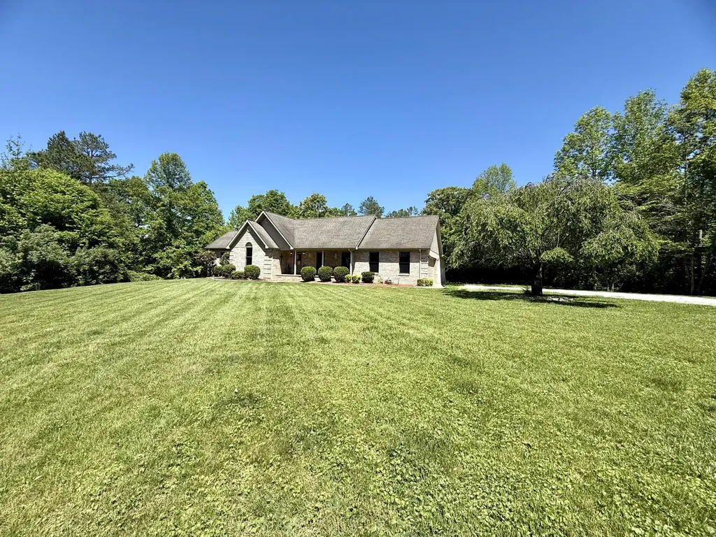 144 Ky-1809 Bryants Store KY 40921