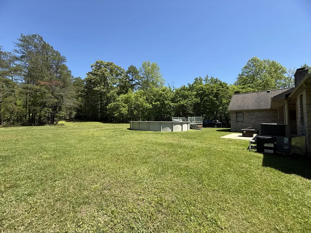 144 Ky-1809 Bryants Store KY 40921