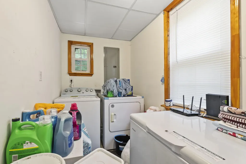 11 Congleton Hollow Road Mckee KY 40447