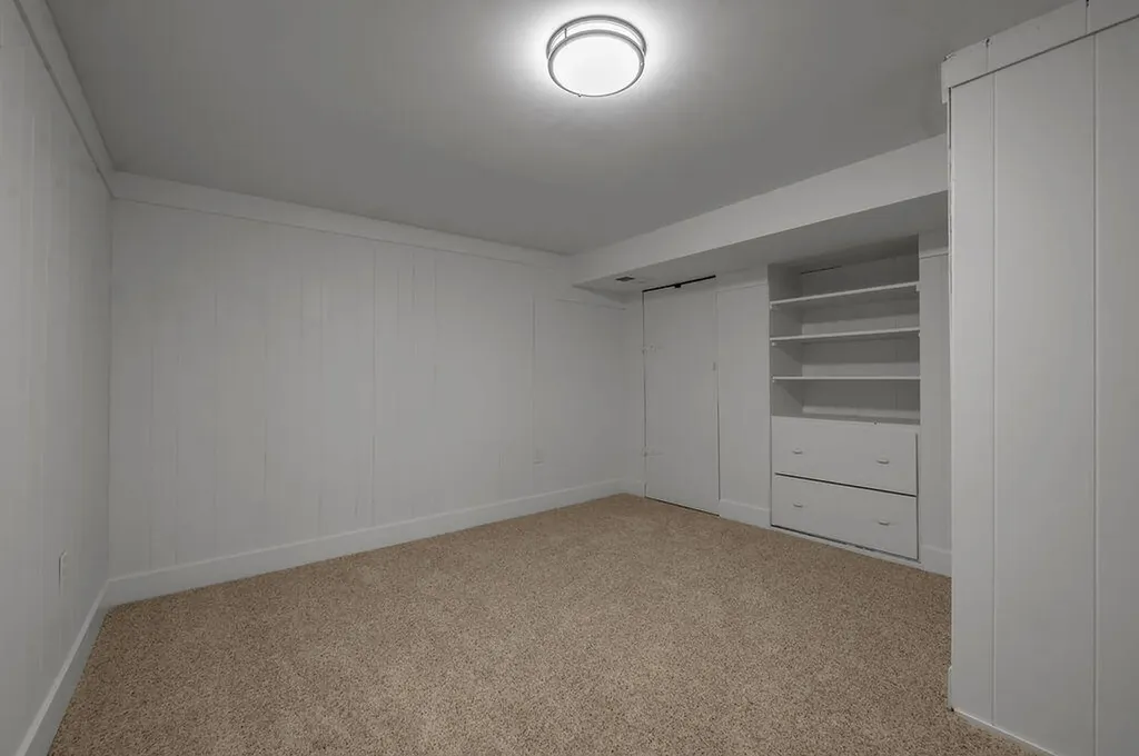 1911 Kingtree Court Lexington KY 40505
