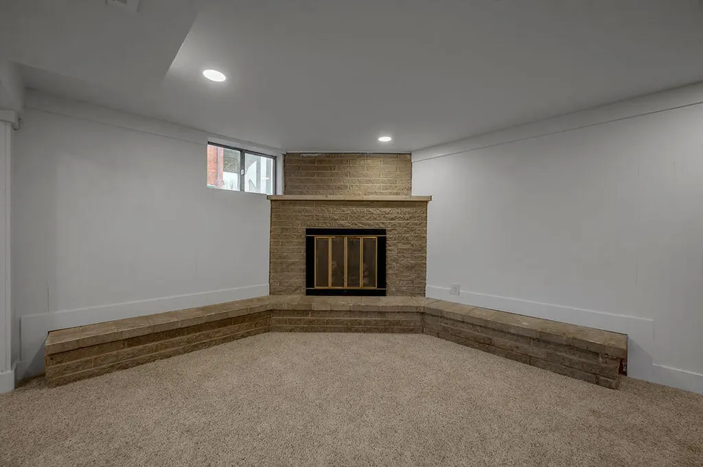 1911 Kingtree Court Lexington KY 40505