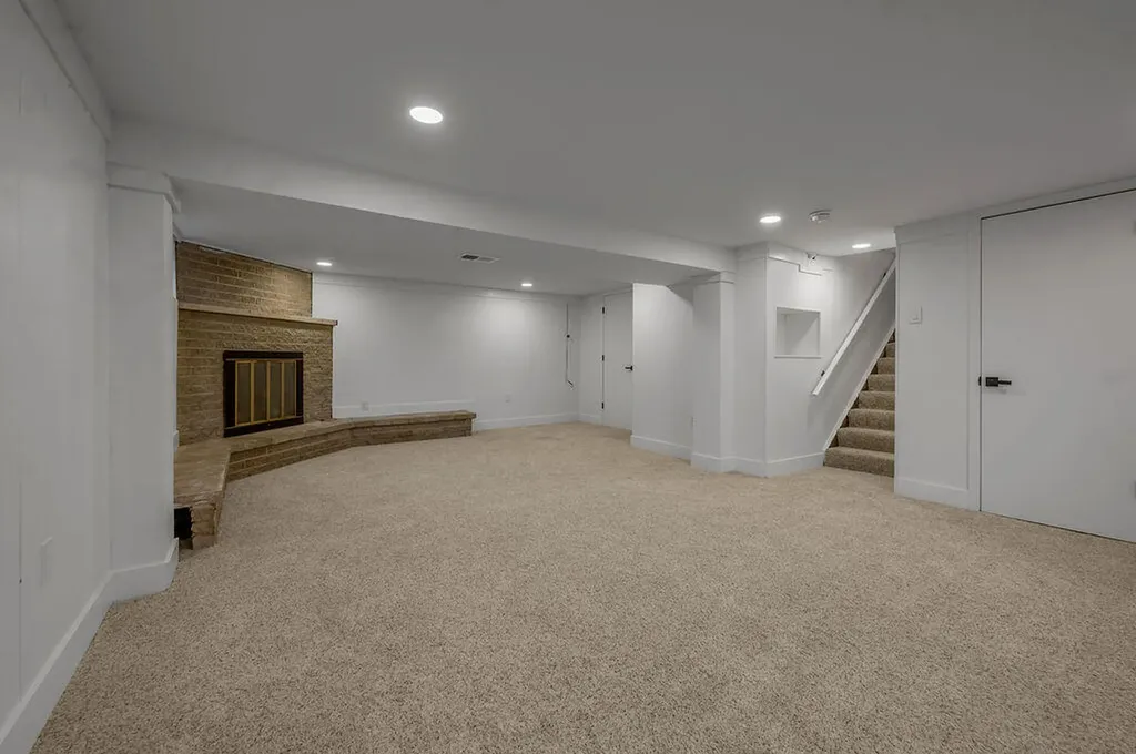 1911 Kingtree Court Lexington KY 40505