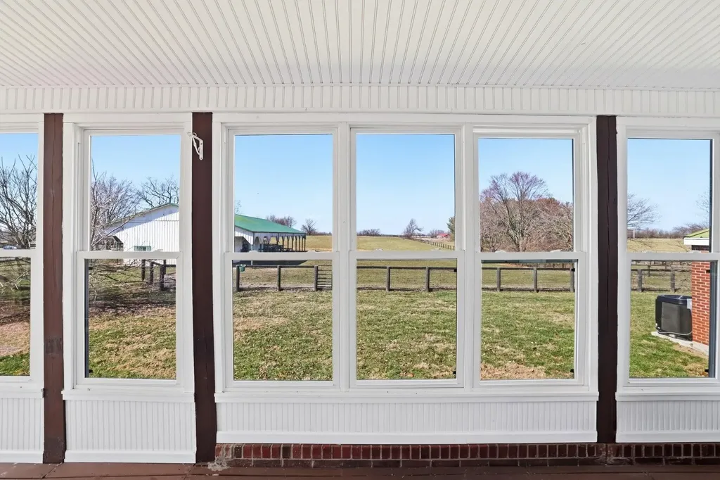 1253 Millersburg Road Paris KY 40361