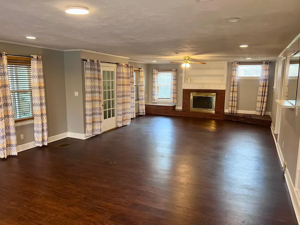 604 Winding Way Court Frankfort KY 40601