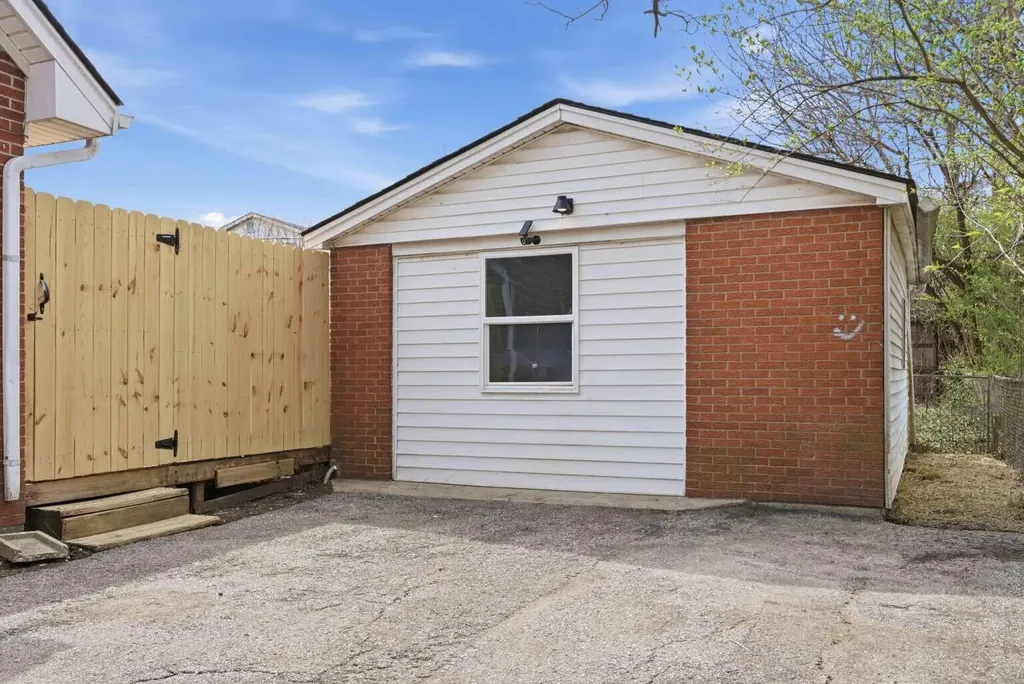 603 Eden Road Lexington KY 40505