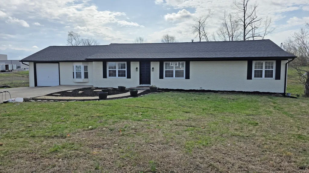 43 Elderbush Drive London KY 40744