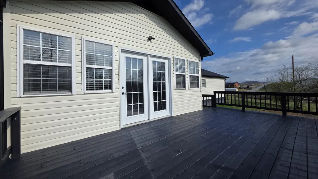 43 Elderbush Drive London KY 40744