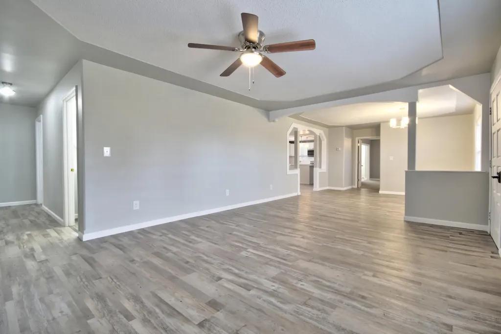 43 Elderbush Drive London KY 40744