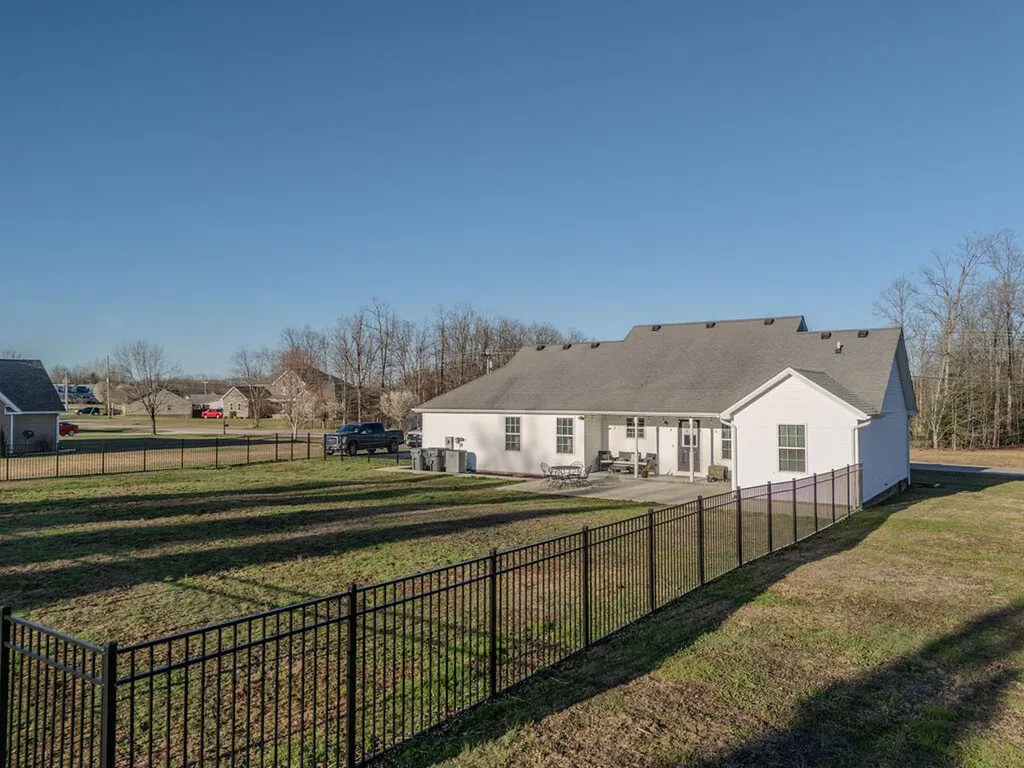 345 Eagle Drive Morehead KY 40351