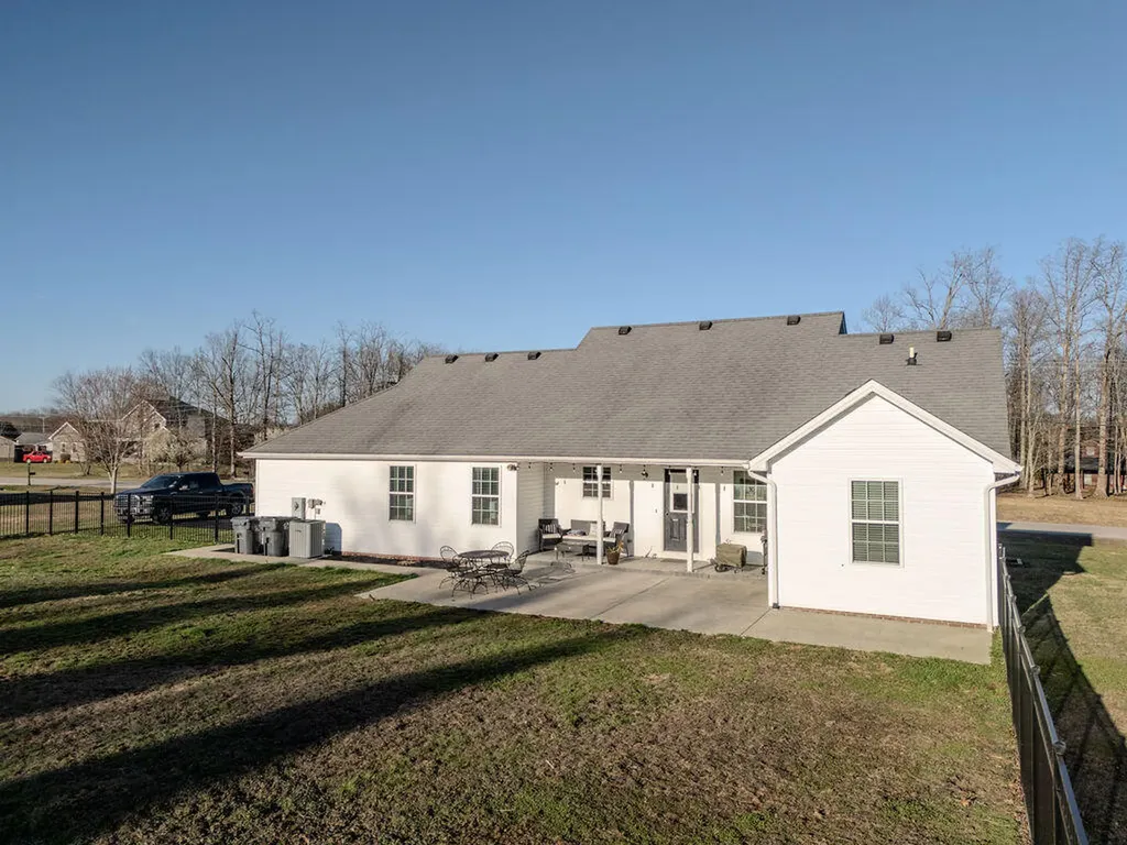 345 Eagle Drive Morehead KY 40351