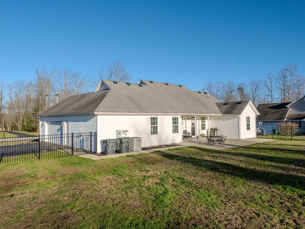 345 Eagle Drive Morehead KY 40351