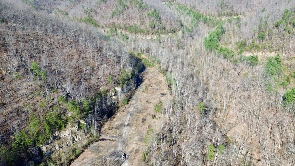2214A State Highway 2033 Louisa KY 41230