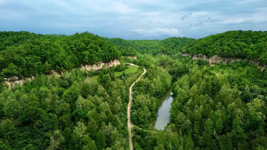 2214A State Highway 2033 Louisa KY 41230