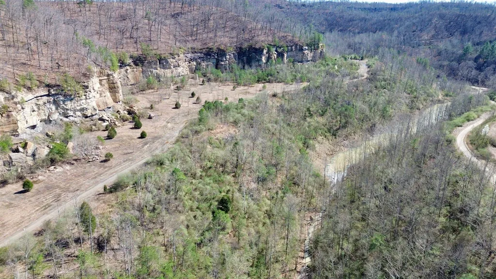 2214A State Highway 2033 Louisa KY 41230