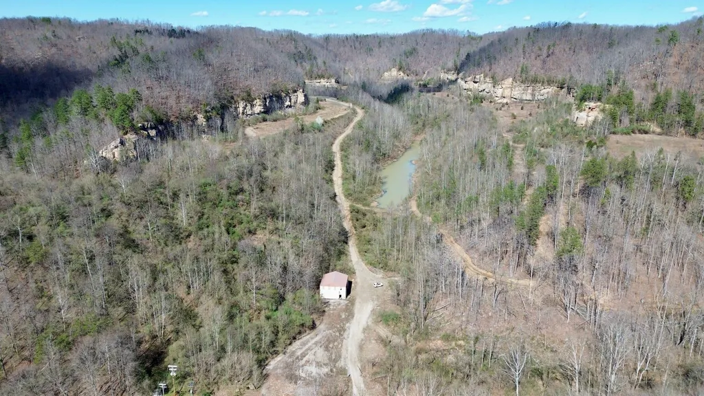 2214A State Highway 2033 Louisa KY 41230