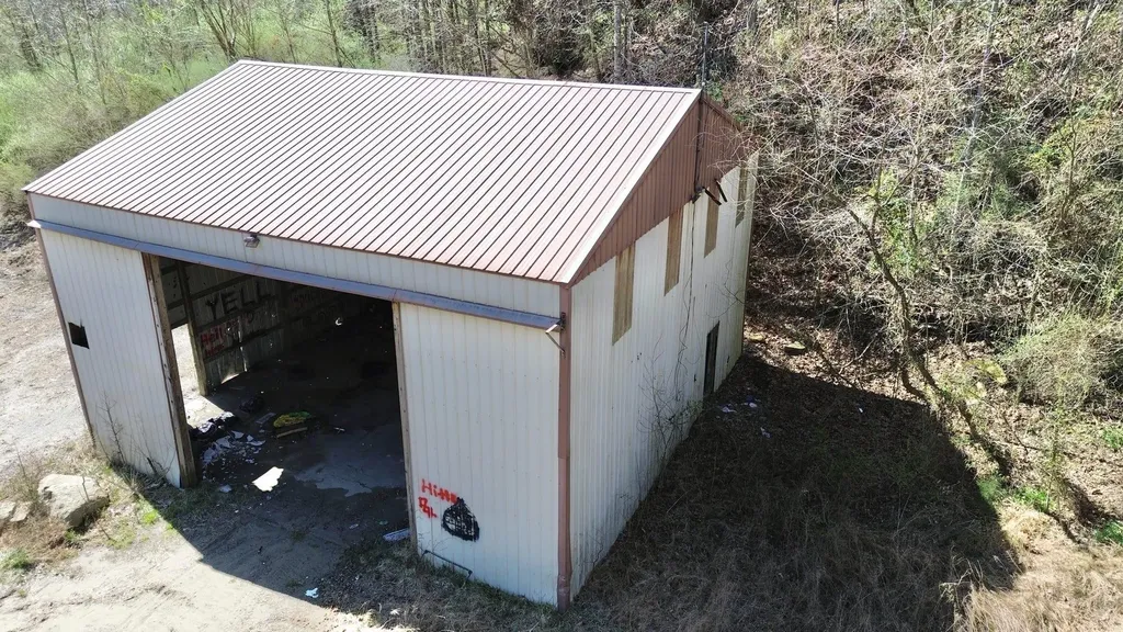2214A State Highway 2033 Louisa KY 41230