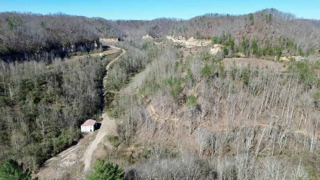 2214A State Highway 2033 Louisa KY 41230