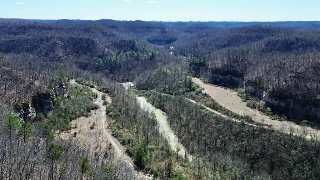 2214A State Highway 2033 Louisa KY 41230