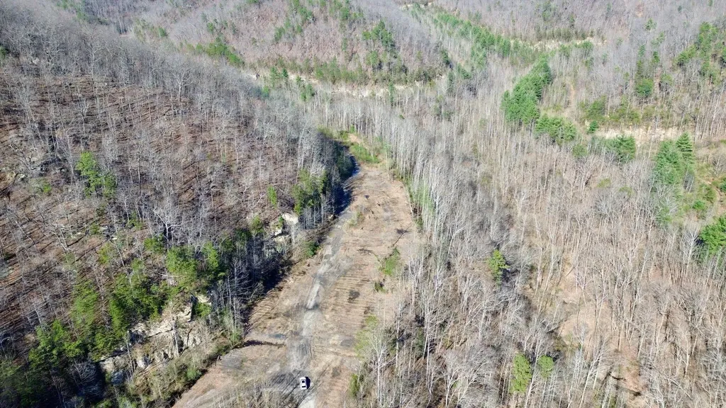 2214A State Highway 2033 Louisa KY 41230
