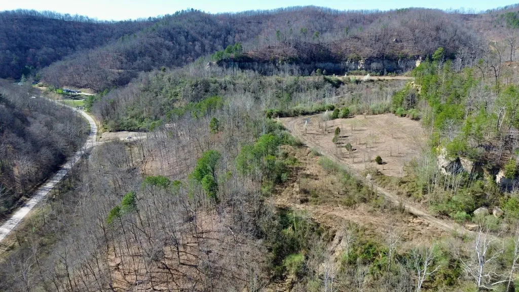 2214A State Highway 2033 Louisa KY 41230