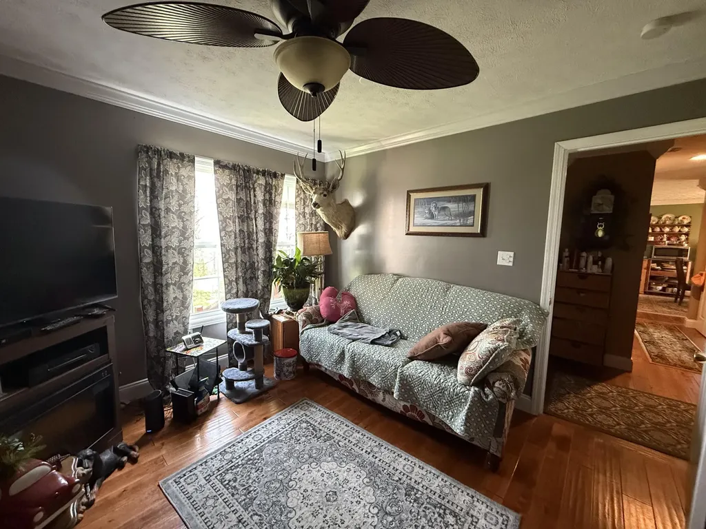 166 Ridgeline Drive London KY 40741