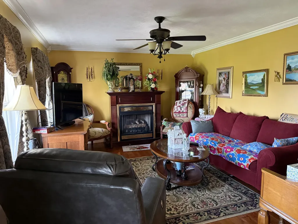 166 Ridgeline Drive London KY 40741