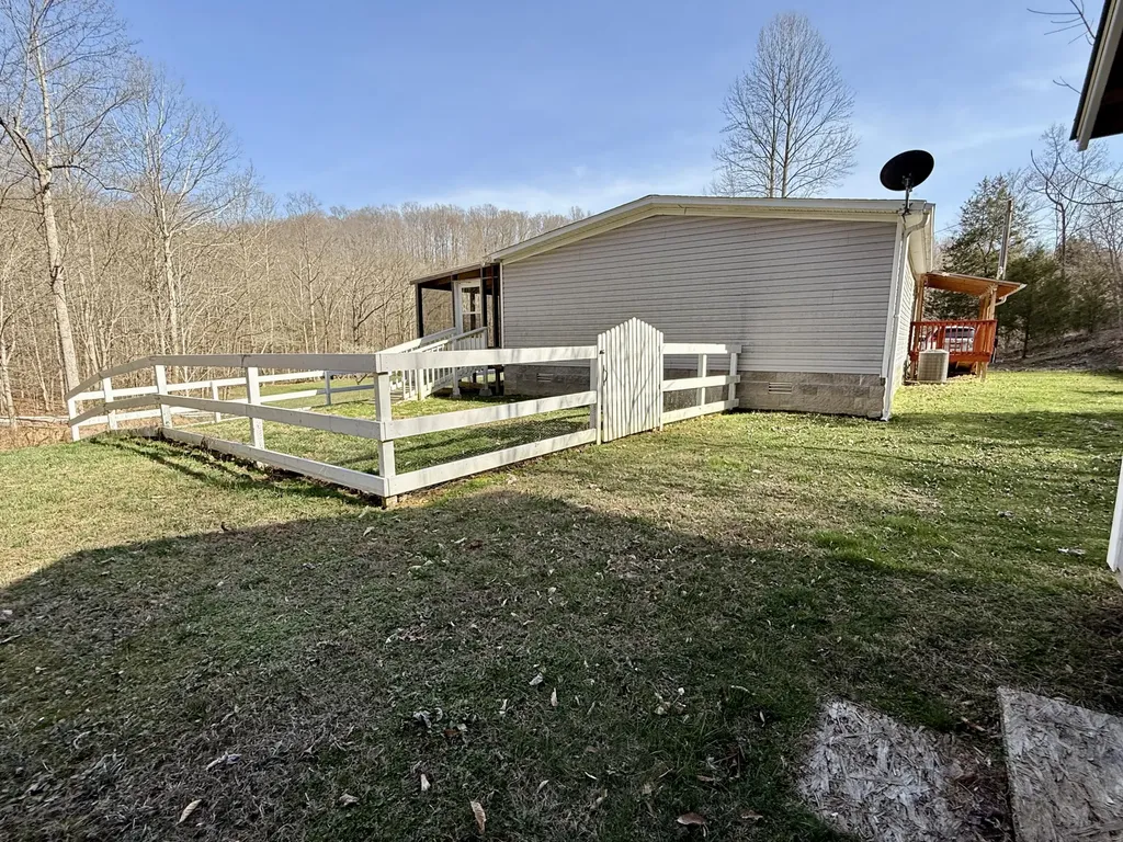2781 Bull Run Road Liberty KY 42539