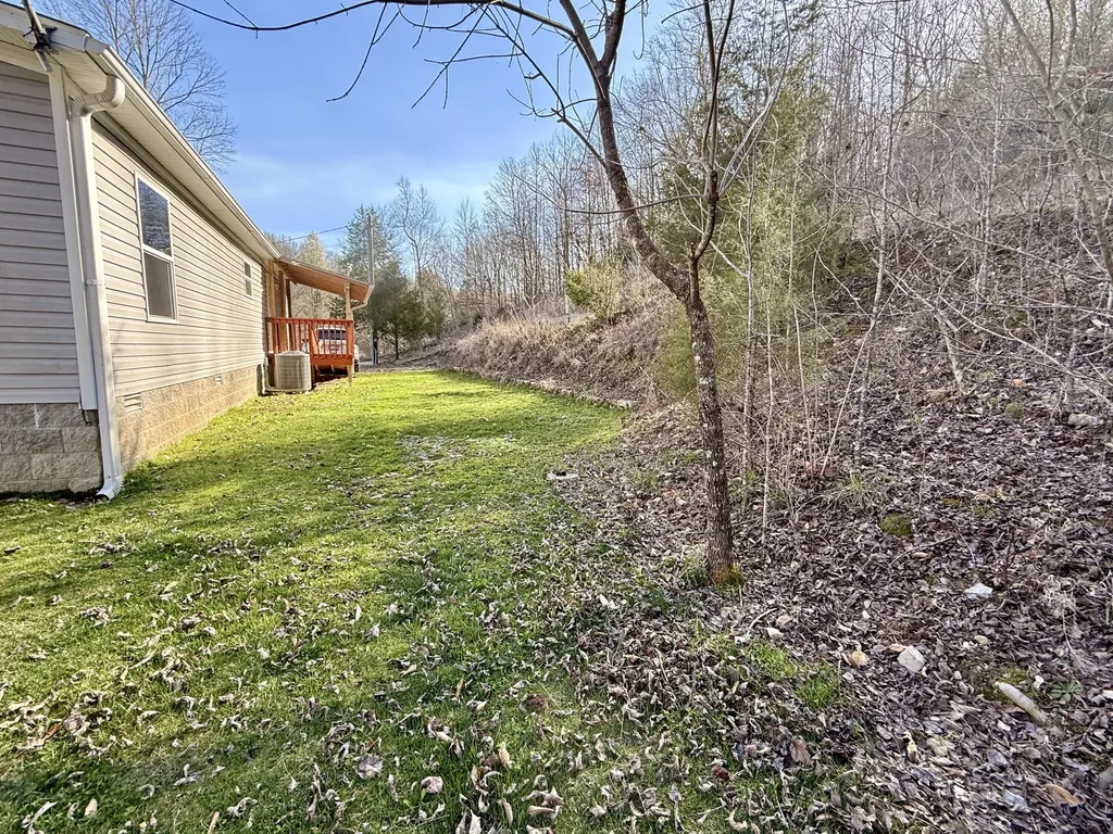 2781 Bull Run Road Liberty KY 42539