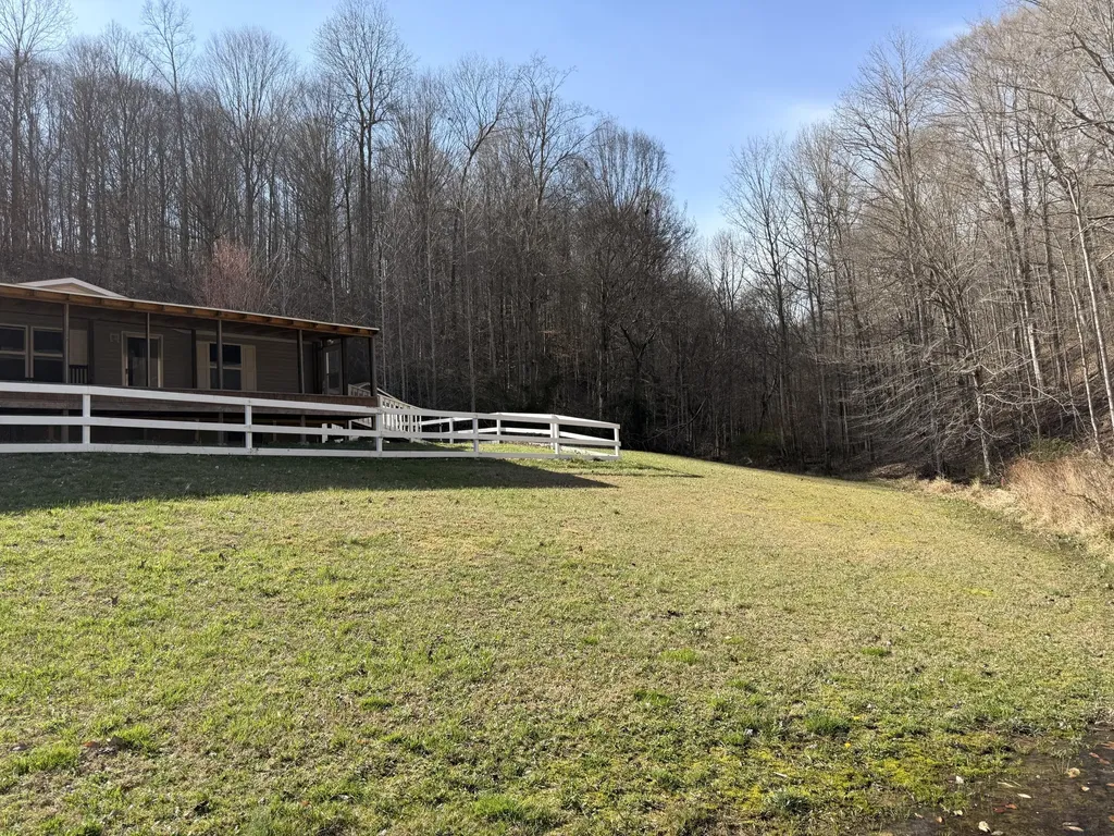 2781 Bull Run Road Liberty KY 42539