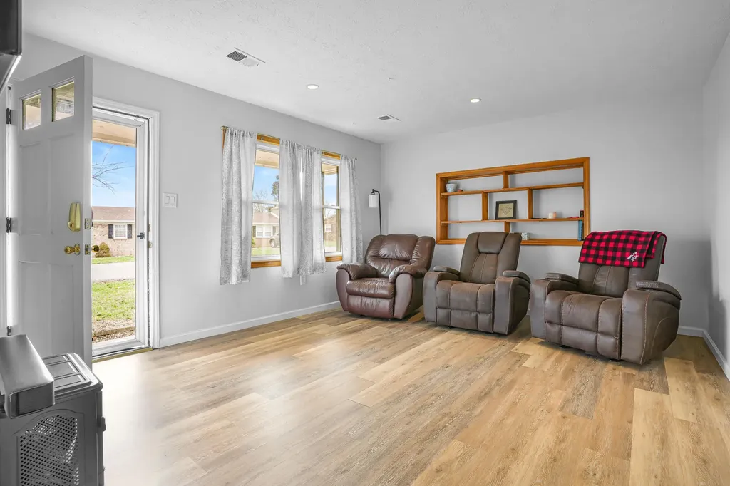 91 Lakeview Drive Cynthiana KY 41031