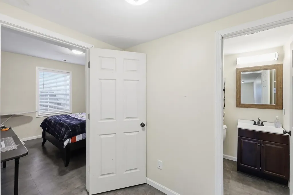 9098 Winchester Road Irvine KY 40336