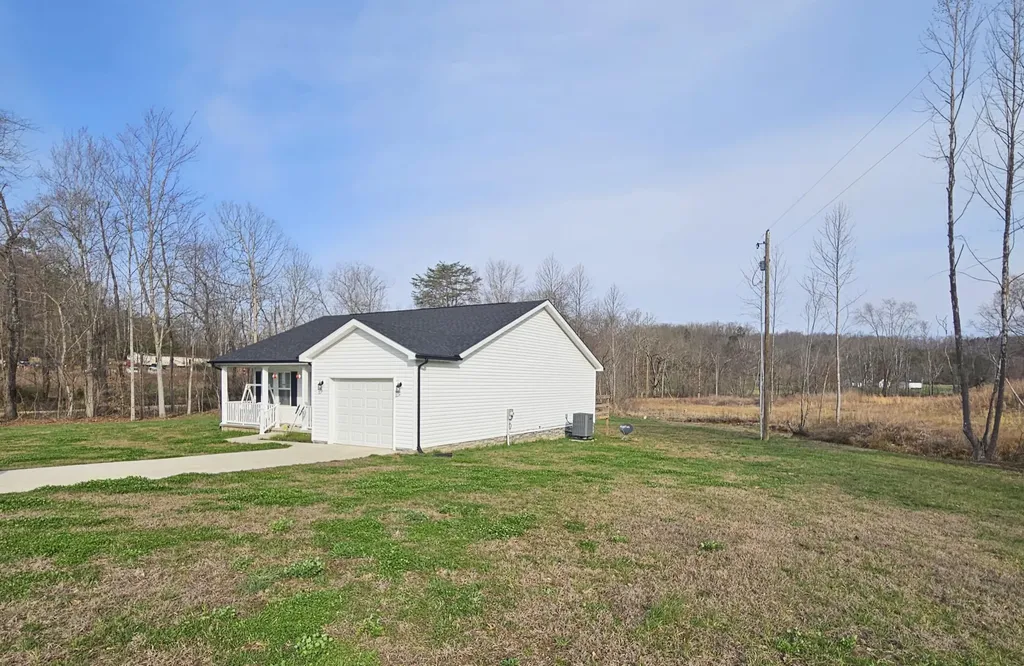 433 Mcknight Lane London KY 40741