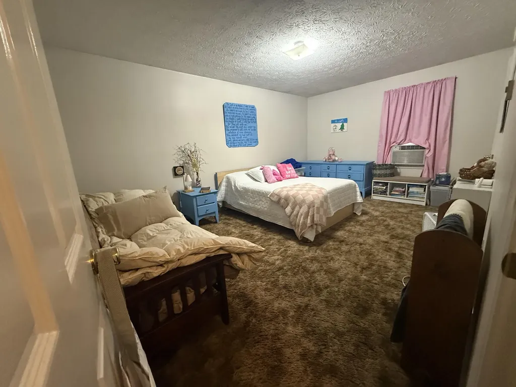 112 A-b Meadowlark Nicholasville KY 40356