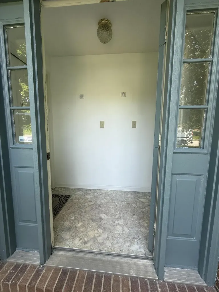 112 A-b Meadowlark Nicholasville KY 40356