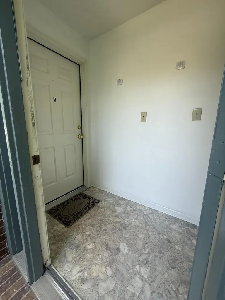 112 A-b Meadowlark Nicholasville KY 40356