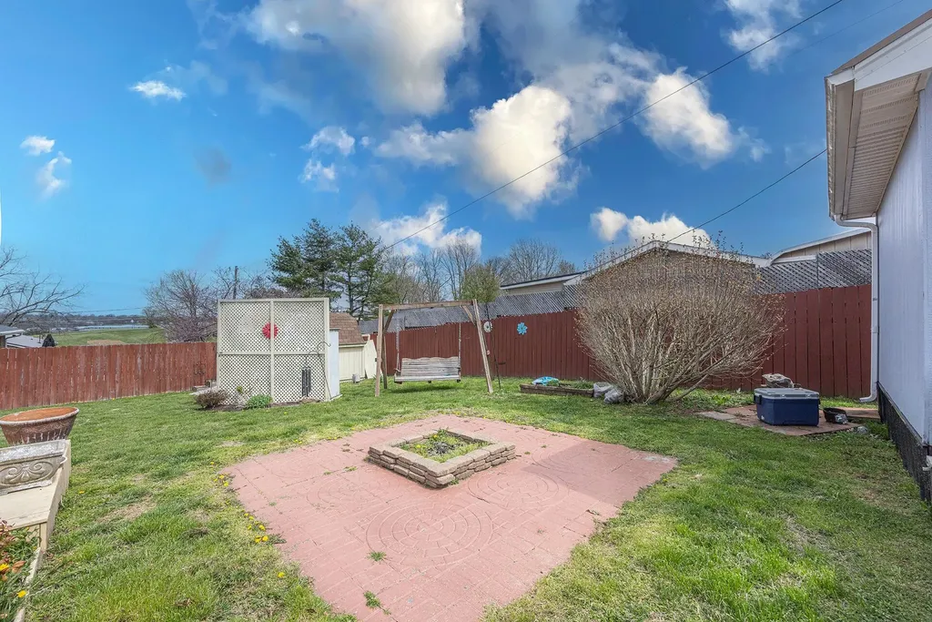 904 Michael Avenue Mt Sterling KY 40353