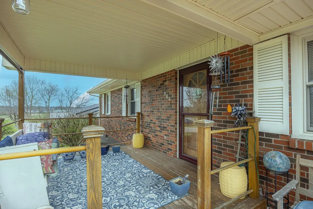 904 Michael Avenue Mt Sterling KY 40353
