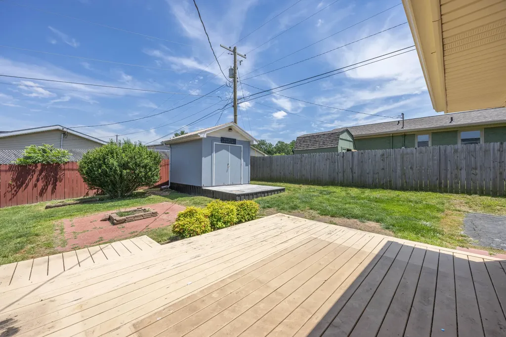 904 Michael Avenue Mt Sterling KY 40353