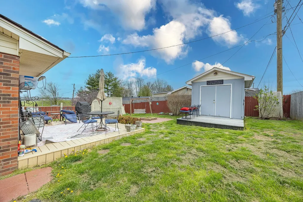904 Michael Avenue Mt Sterling KY 40353