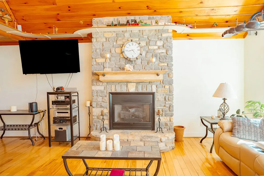 111 Horse Cove Road Berea KY 40403