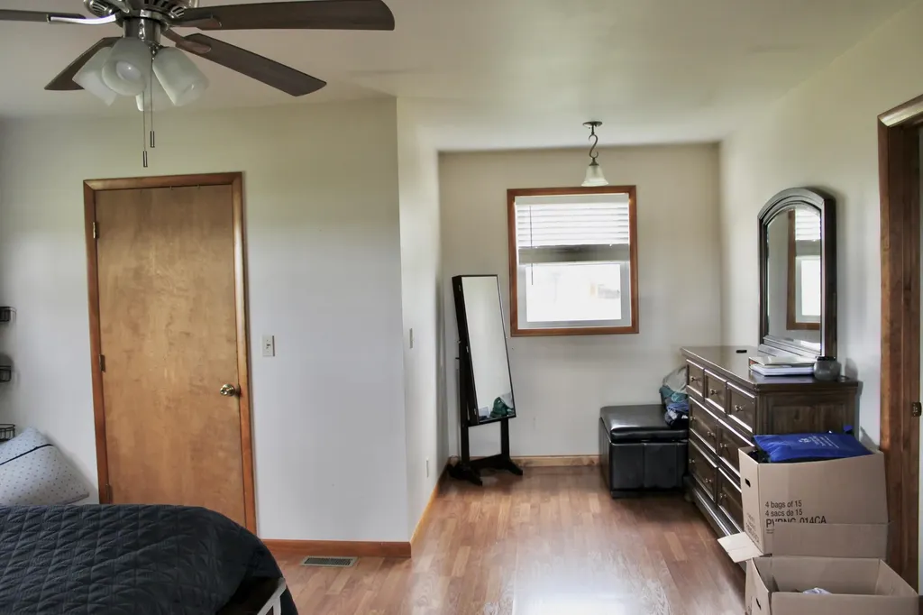 6658 Ky-10 Tollesboro KY 41189